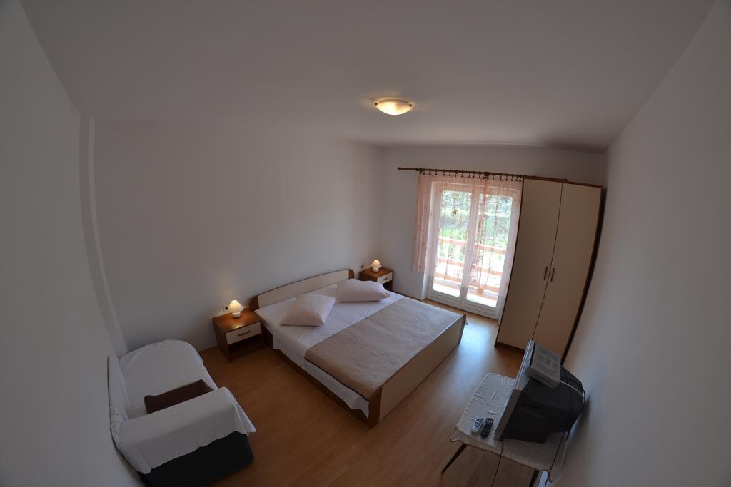 Apartment Beg Rab Town Phòng bức ảnh
